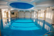 pool-indoor_02