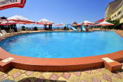pool-outdoor_02